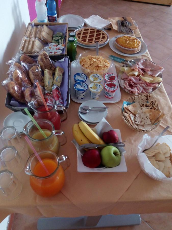Hotel Bena E Traes Laerru Εξωτερικό φωτογραφία