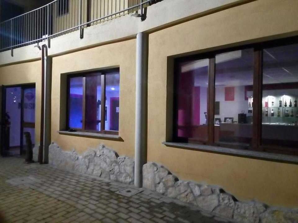 Hotel Bena E Traes Laerru Εξωτερικό φωτογραφία