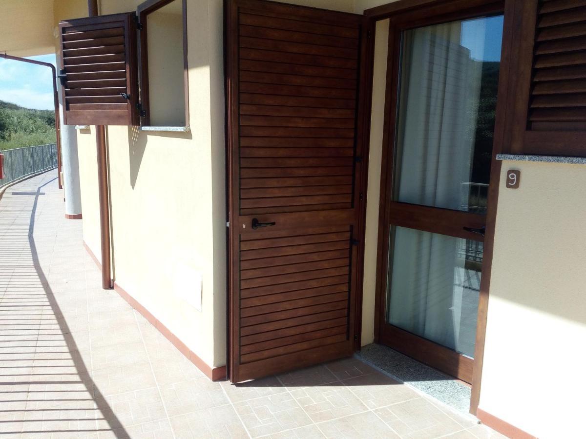 Hotel Bena E Traes Laerru Εξωτερικό φωτογραφία