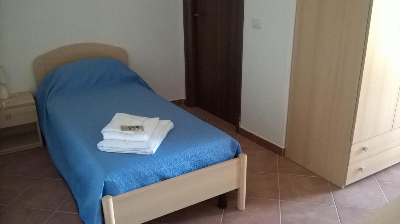 Hotel Bena E Traes Laerru Εξωτερικό φωτογραφία