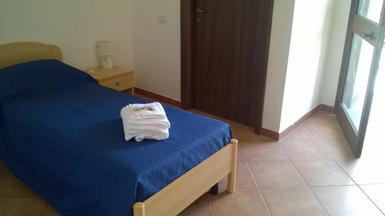 Hotel Bena E Traes Laerru Εξωτερικό φωτογραφία