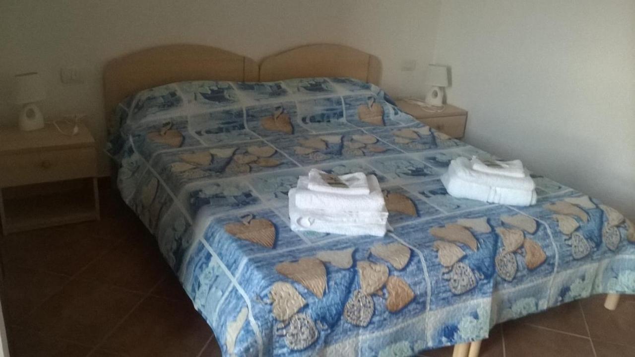 Hotel Bena E Traes Laerru Εξωτερικό φωτογραφία