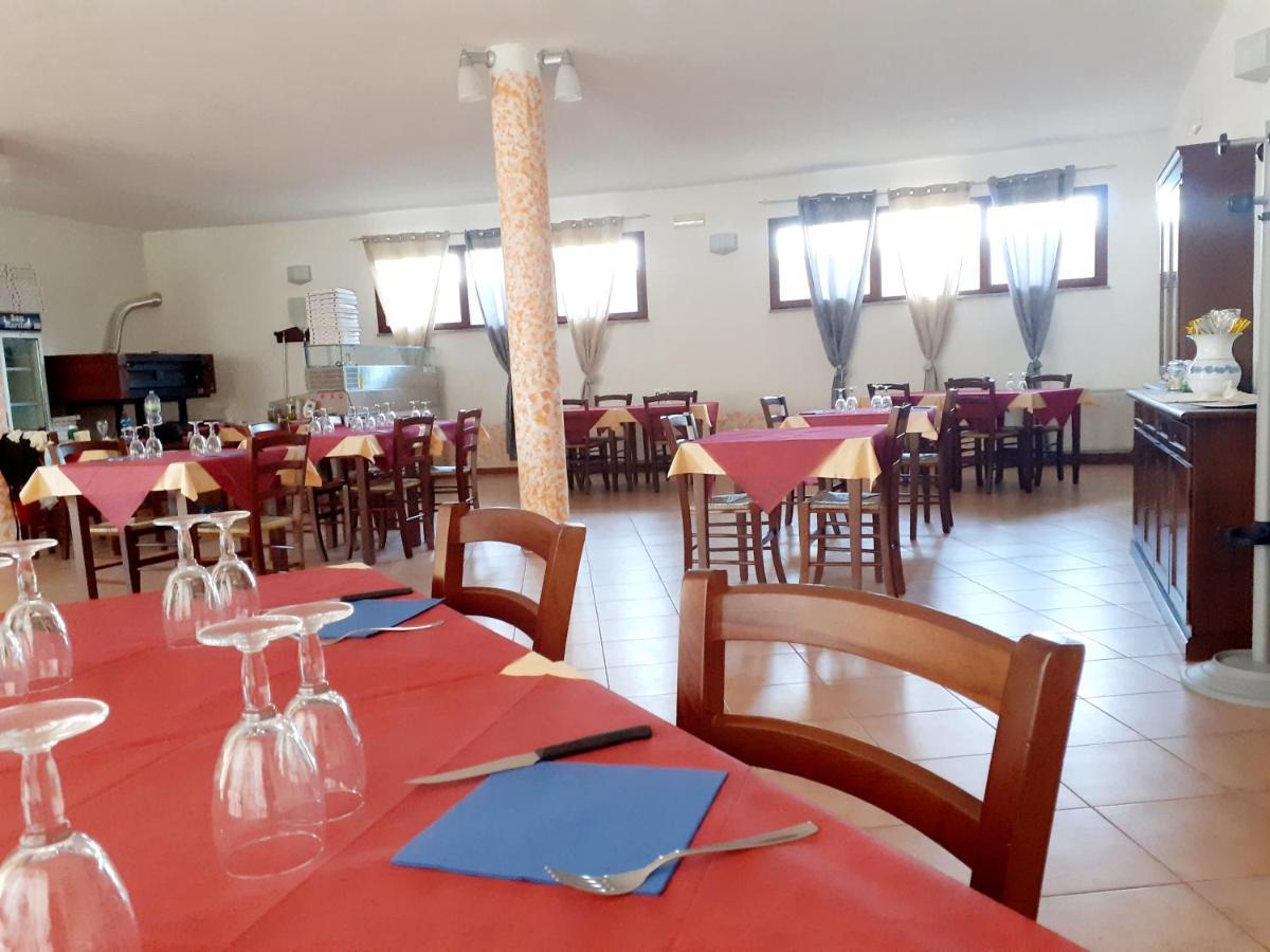 Hotel Bena E Traes Laerru Εξωτερικό φωτογραφία