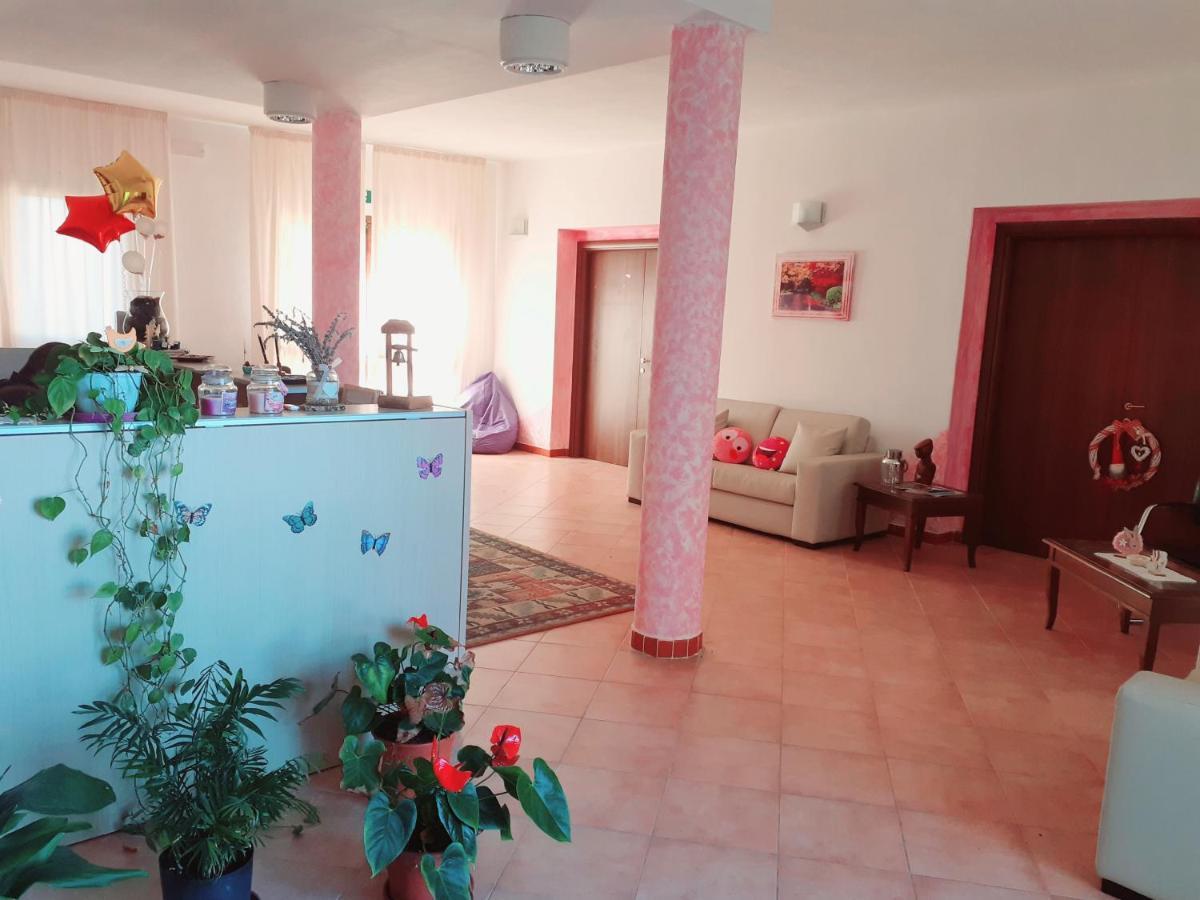 Hotel Bena E Traes Laerru Εξωτερικό φωτογραφία