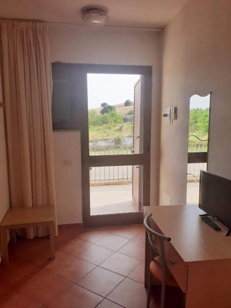 Hotel Bena E Traes Laerru Εξωτερικό φωτογραφία